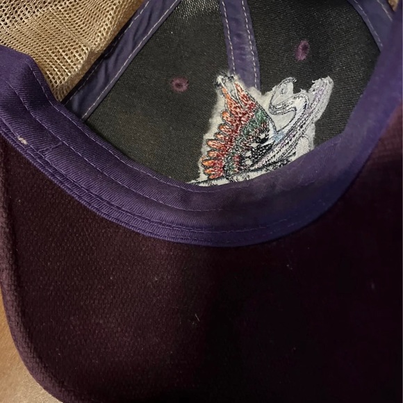 •VON DUTCH• RARE• PURPLE• EMBELLISHED CRYSTALS• CORDUROY SNAP BACK• - Picture 3 of 3
